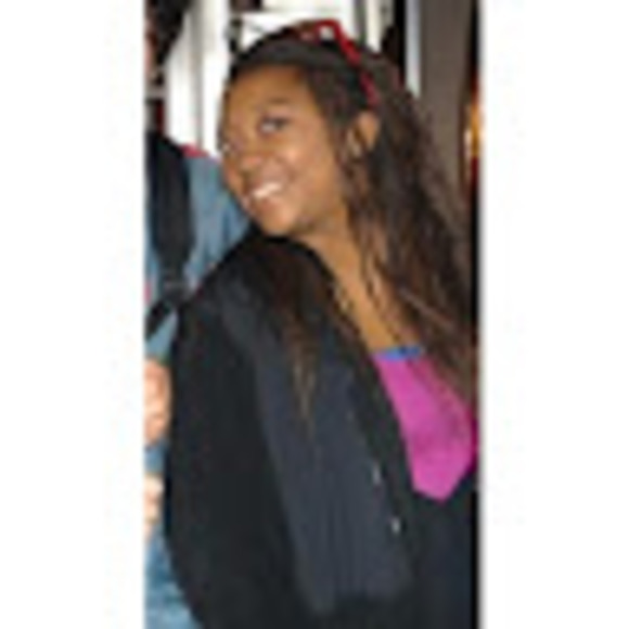 Meet your Posher, Leah - Picture 1 of 1